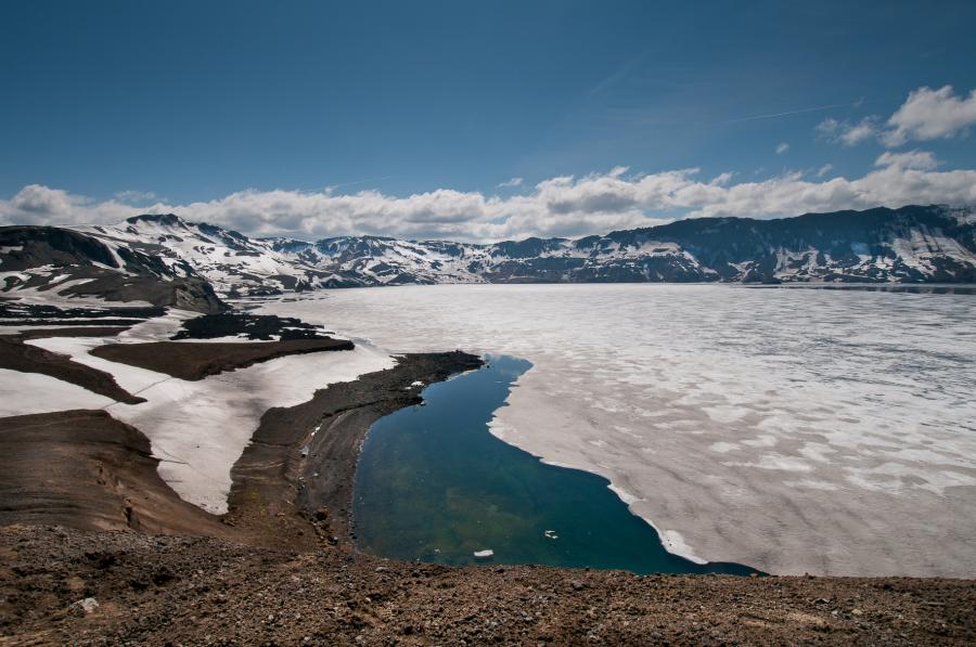 Zamrzlé jezero Öskjuvatn